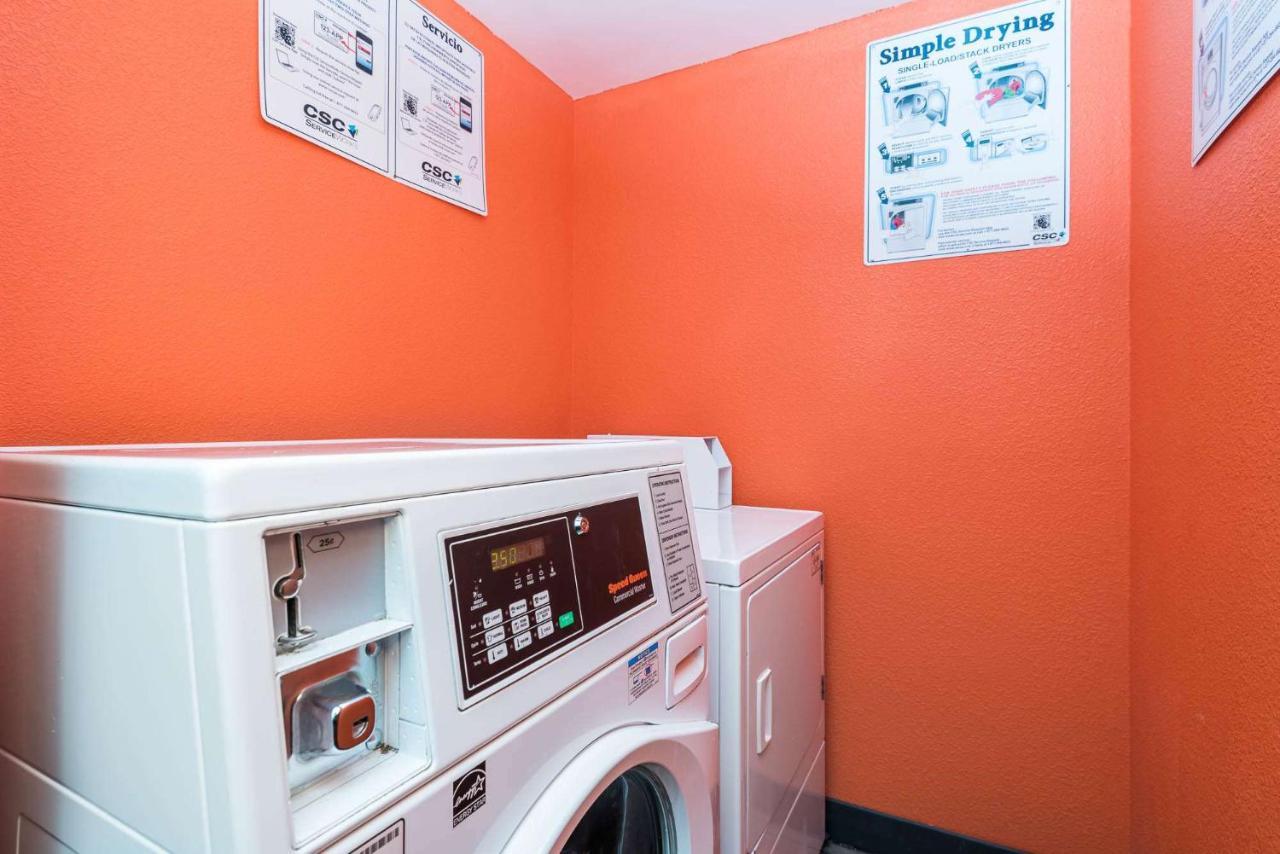 Motel 6-Bridgeview, Il Eksteriør billede
